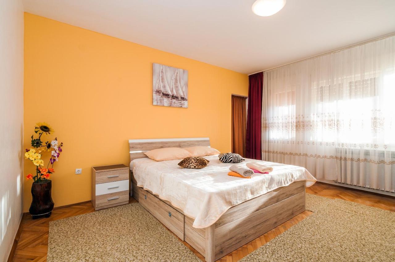 Apartments For Families With Children Privlaka, Zadar - 5747 Exterior foto