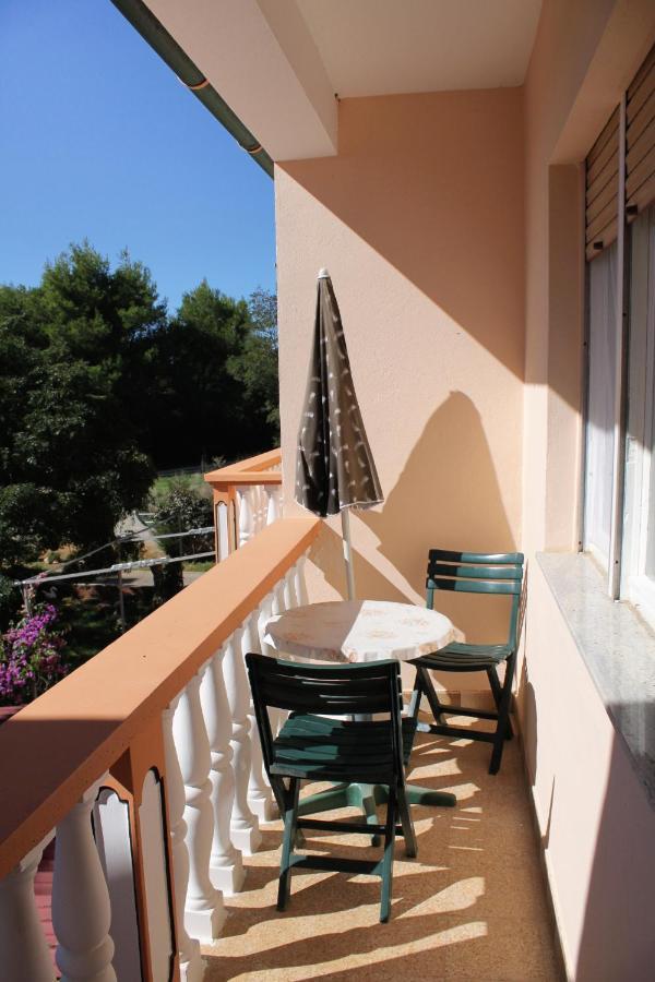 Apartments For Families With Children Privlaka, Zadar - 5747 Exterior foto